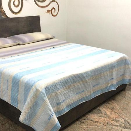 Apartmán Oasi In Centro Bari Exteriér fotografie